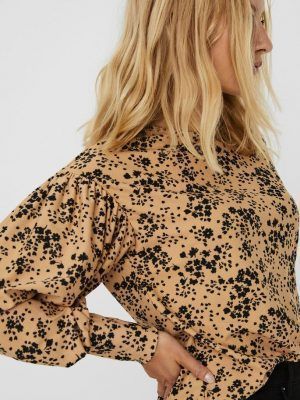 krisbel mollet tops