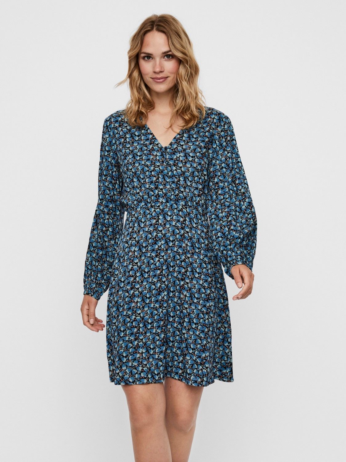 VERFAL004 (4) VMMILDA LS SHORT DRESS WVN GA Azul