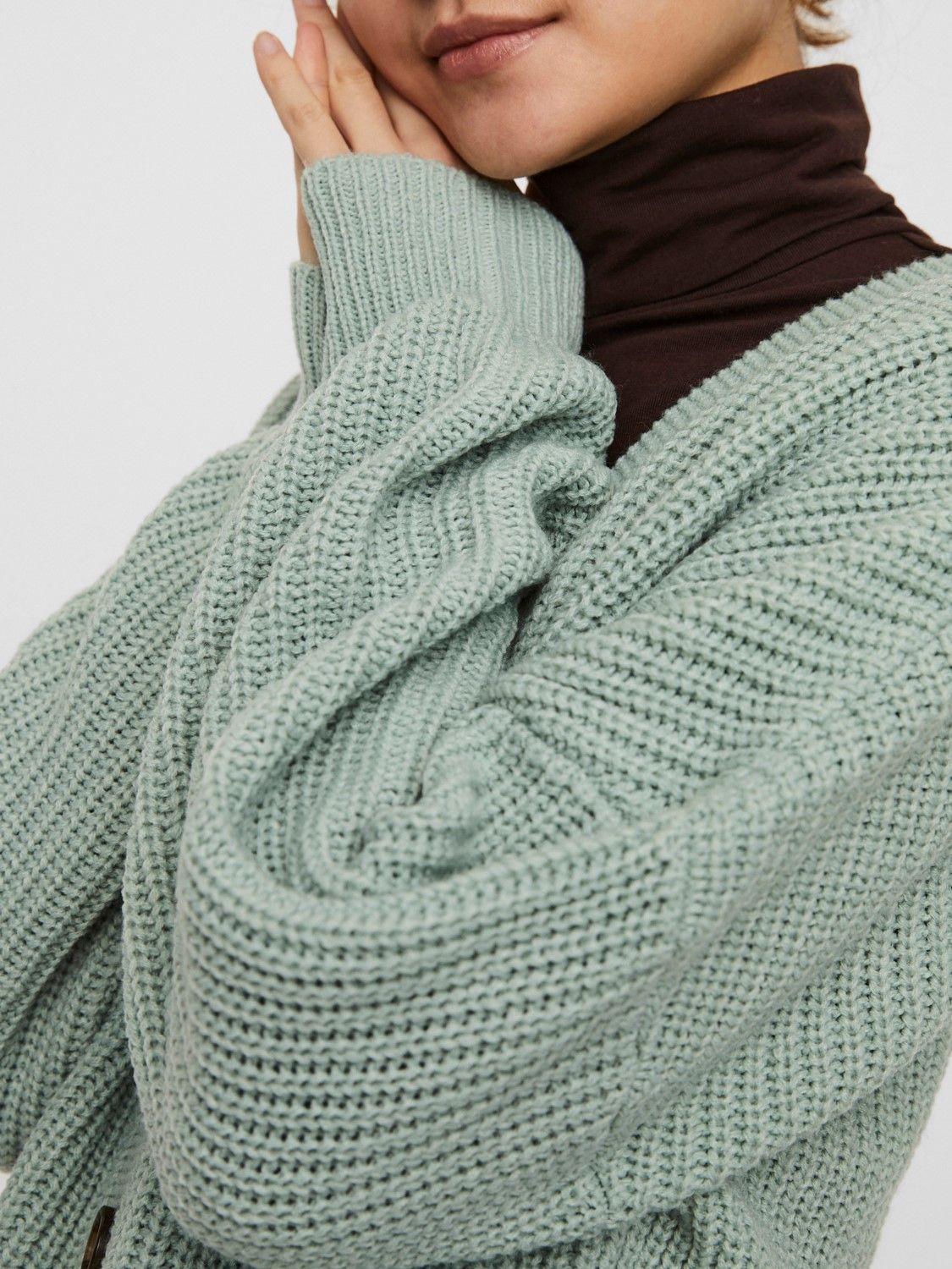 VEROCAM049 (3) VMLEA LS V-NECK CARDIGAN NOOS Verde claro