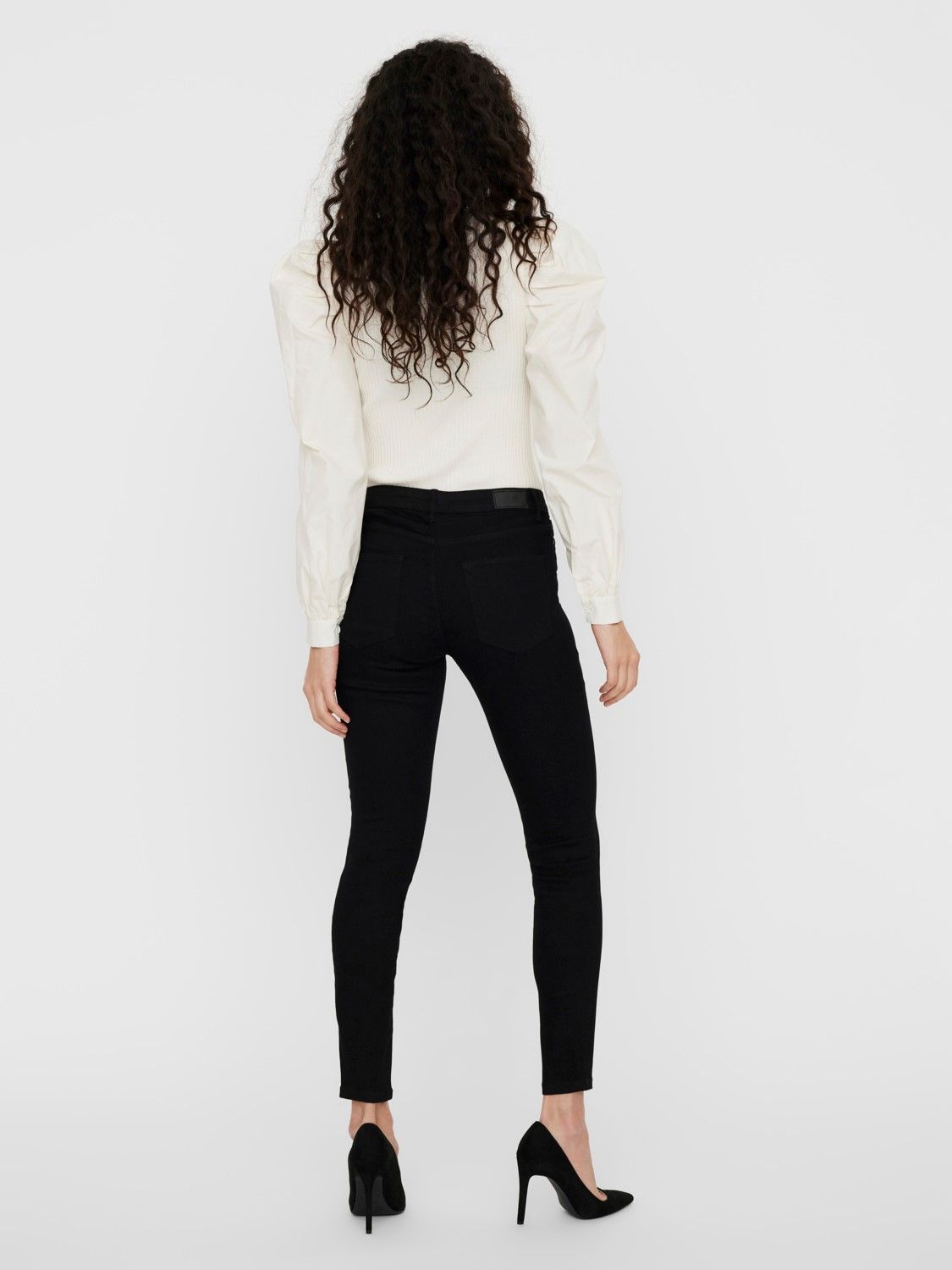 VEROPANT009 (2) VMJUDY MR SLIM JEGGING VI133 NOOS