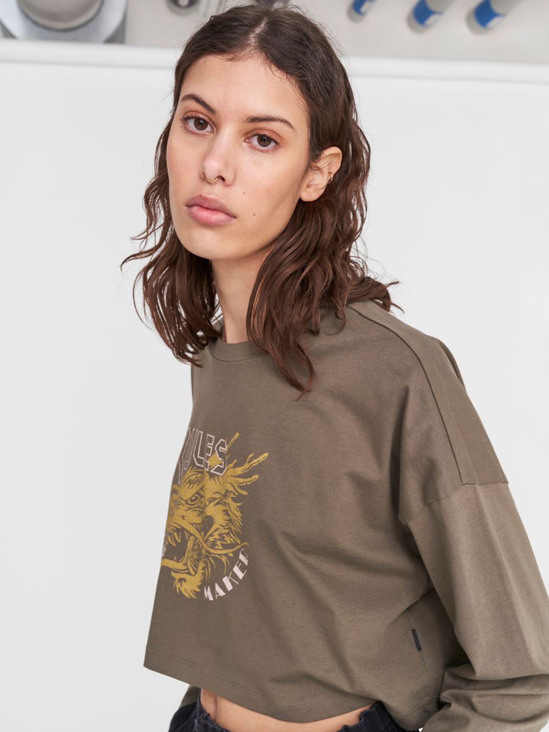 NOITOP010 (6) SEMI CROPPED LONG SLEEVED TOP