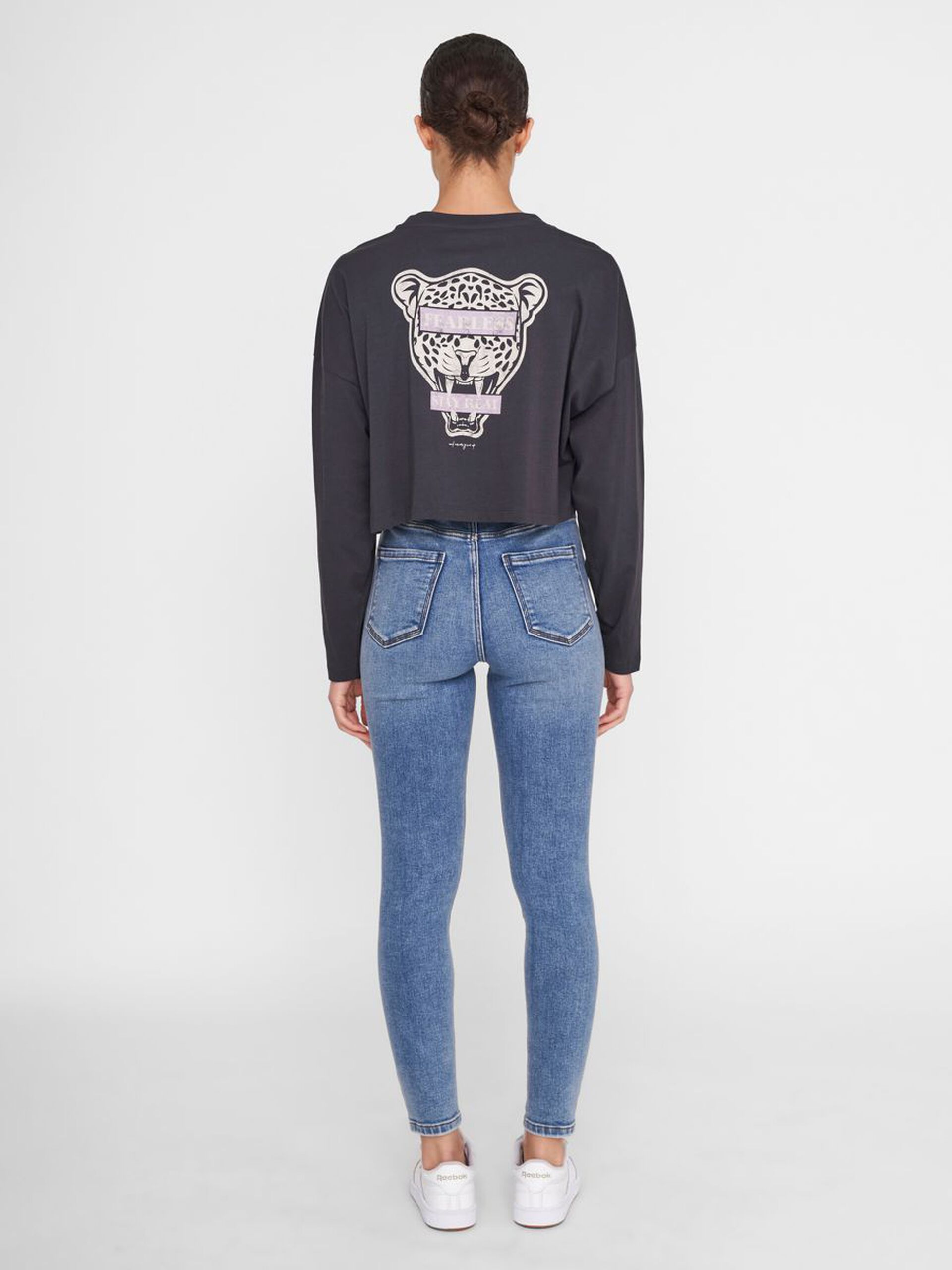 NOITOP011 (4) SEMI CROPPED LONG SLEEVED TOP Black