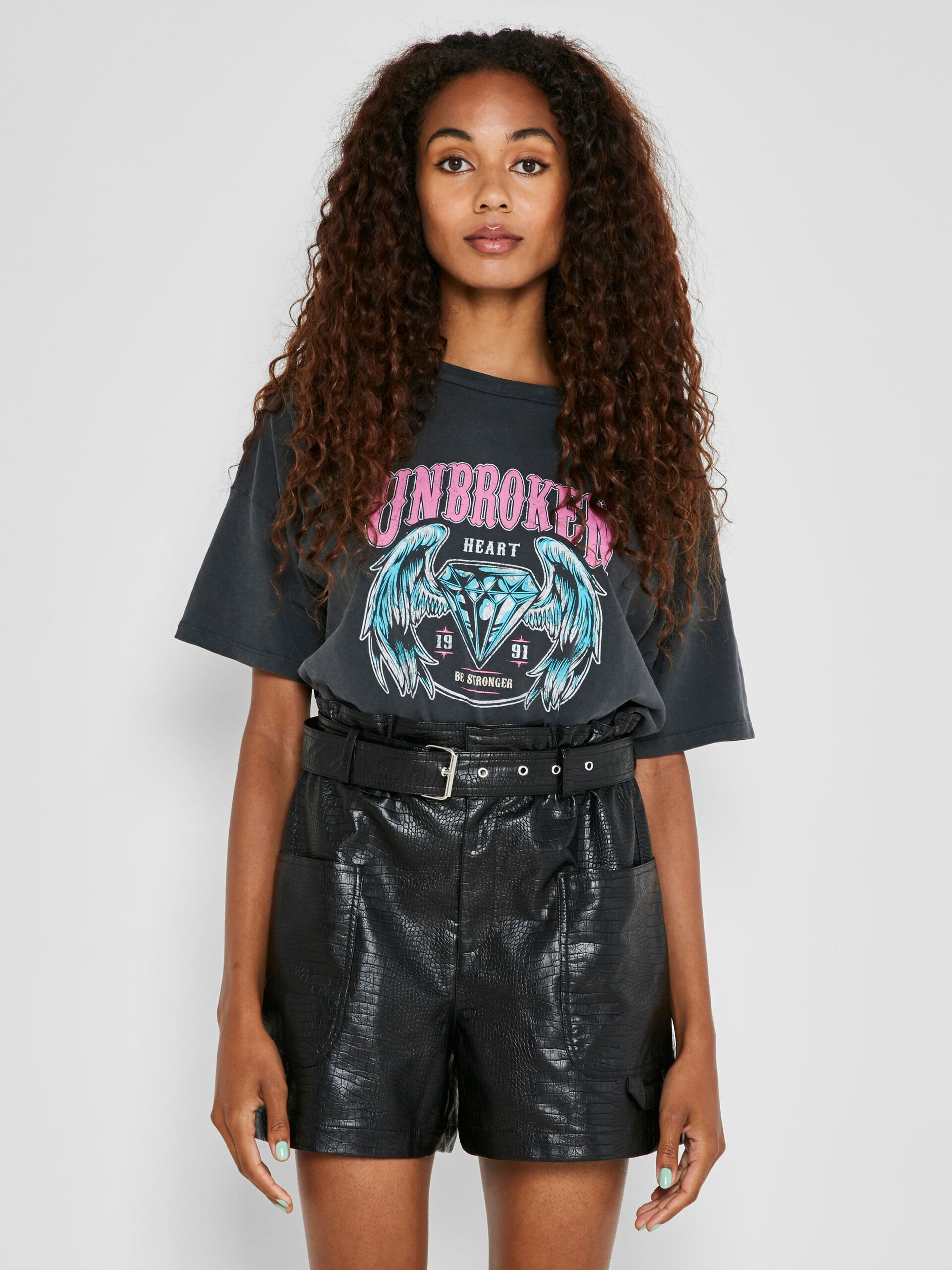 27017555_Black_003 HIGH WAISTED SHORTS