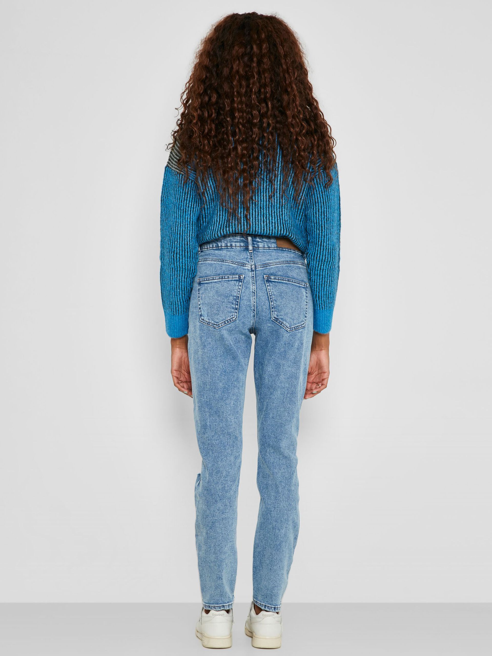 NMKATY HIGH WAISTED MOM JEANS Medium Blue Denim NMKATY HIGH WAISTED MOM JEANS Medium Blue Denim