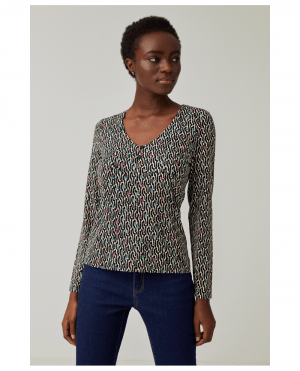 CAMISETA CON CUELLO DE PICO